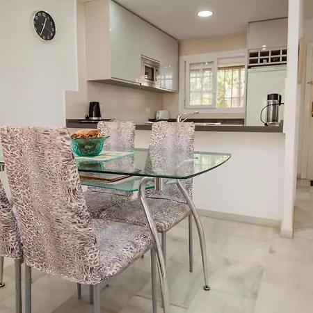 Apartment Flamencos C81 *